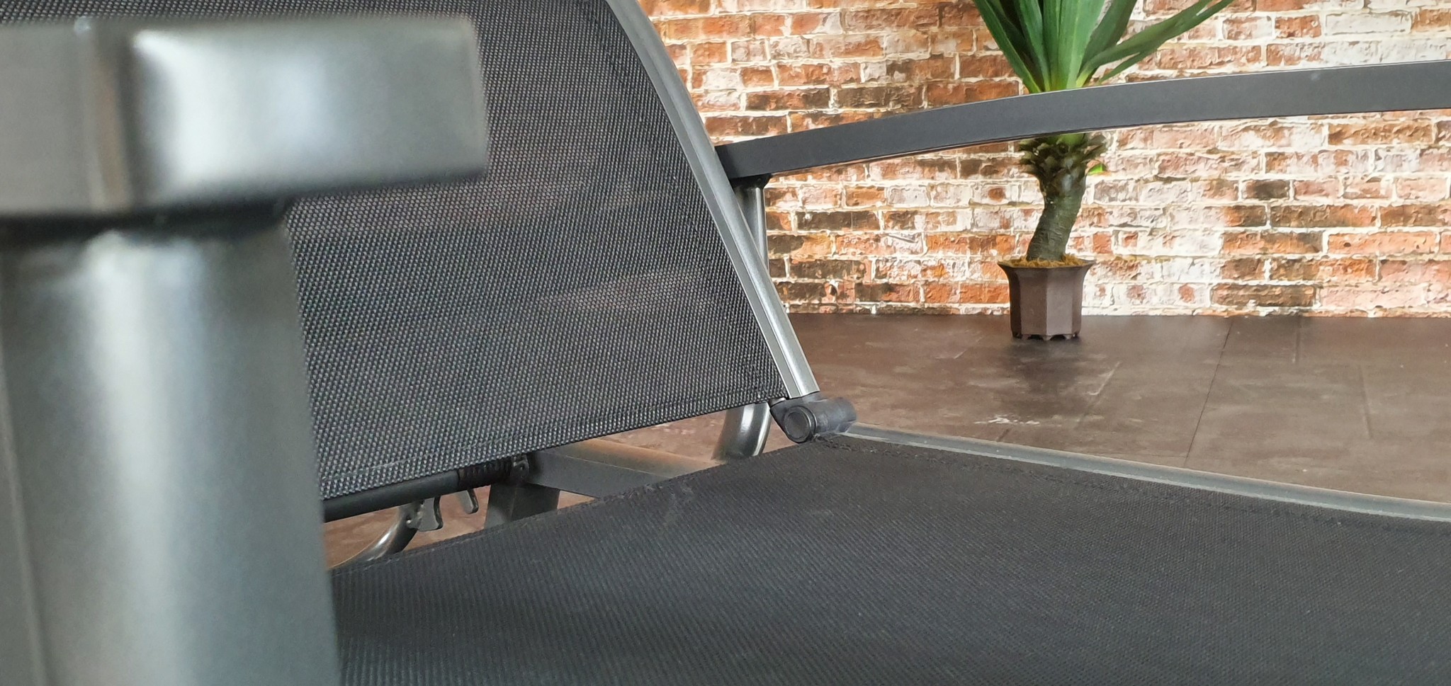 Torino lounger 2x2 black