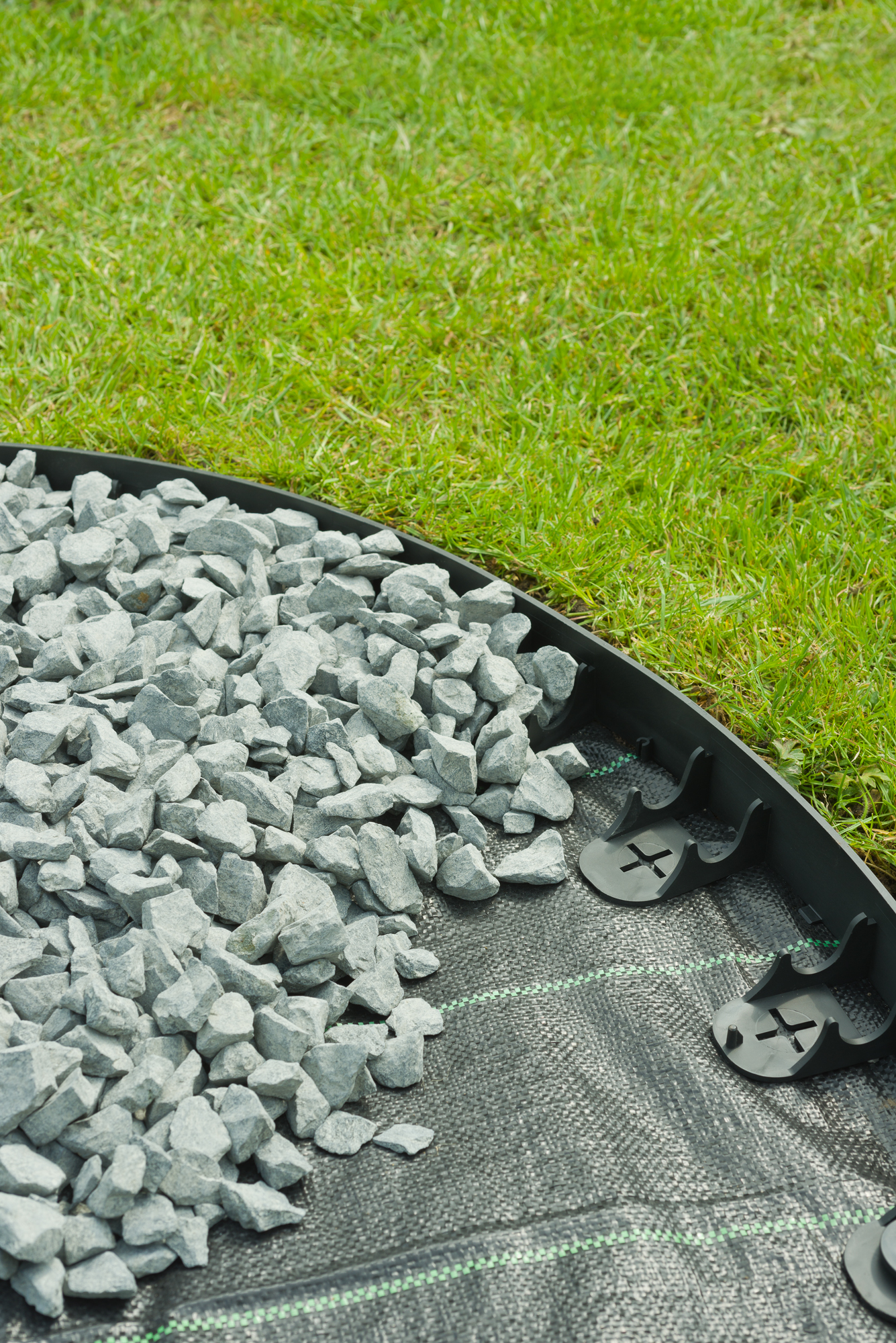 Grasranden incl. 16 Grondpennen zwart 4 stuks H4.5x4m