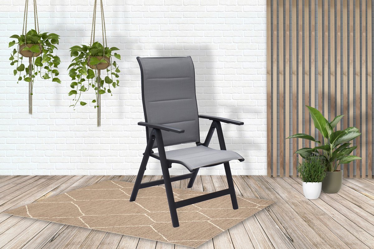 Moreno padding position chair