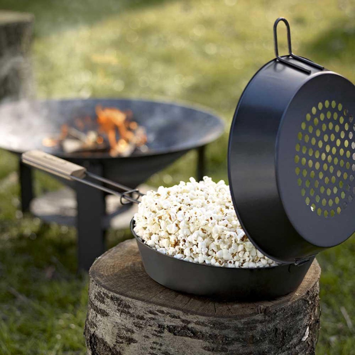 BBQ Pan met deksel en handvat
