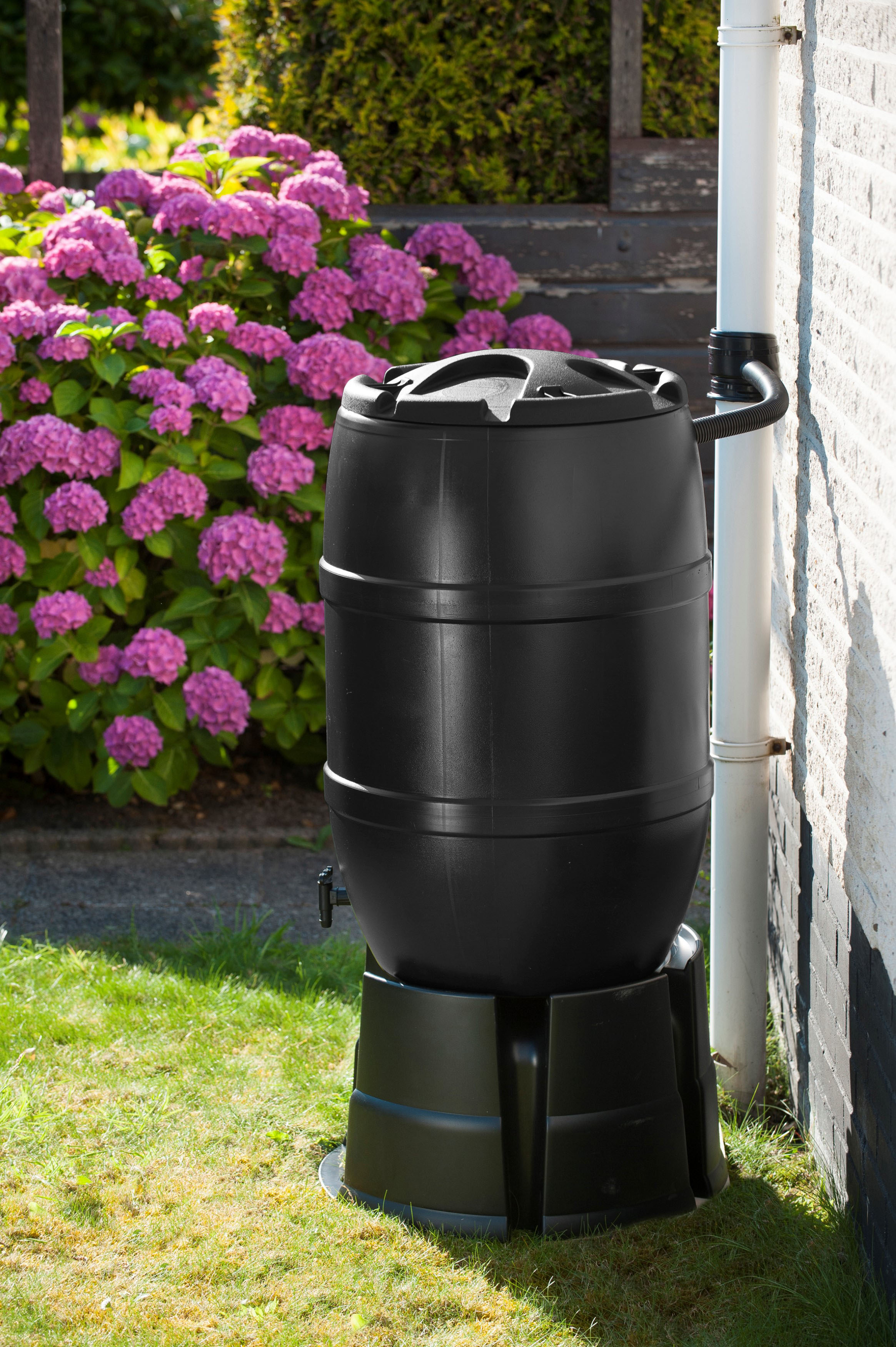 Regenton 120l zwart