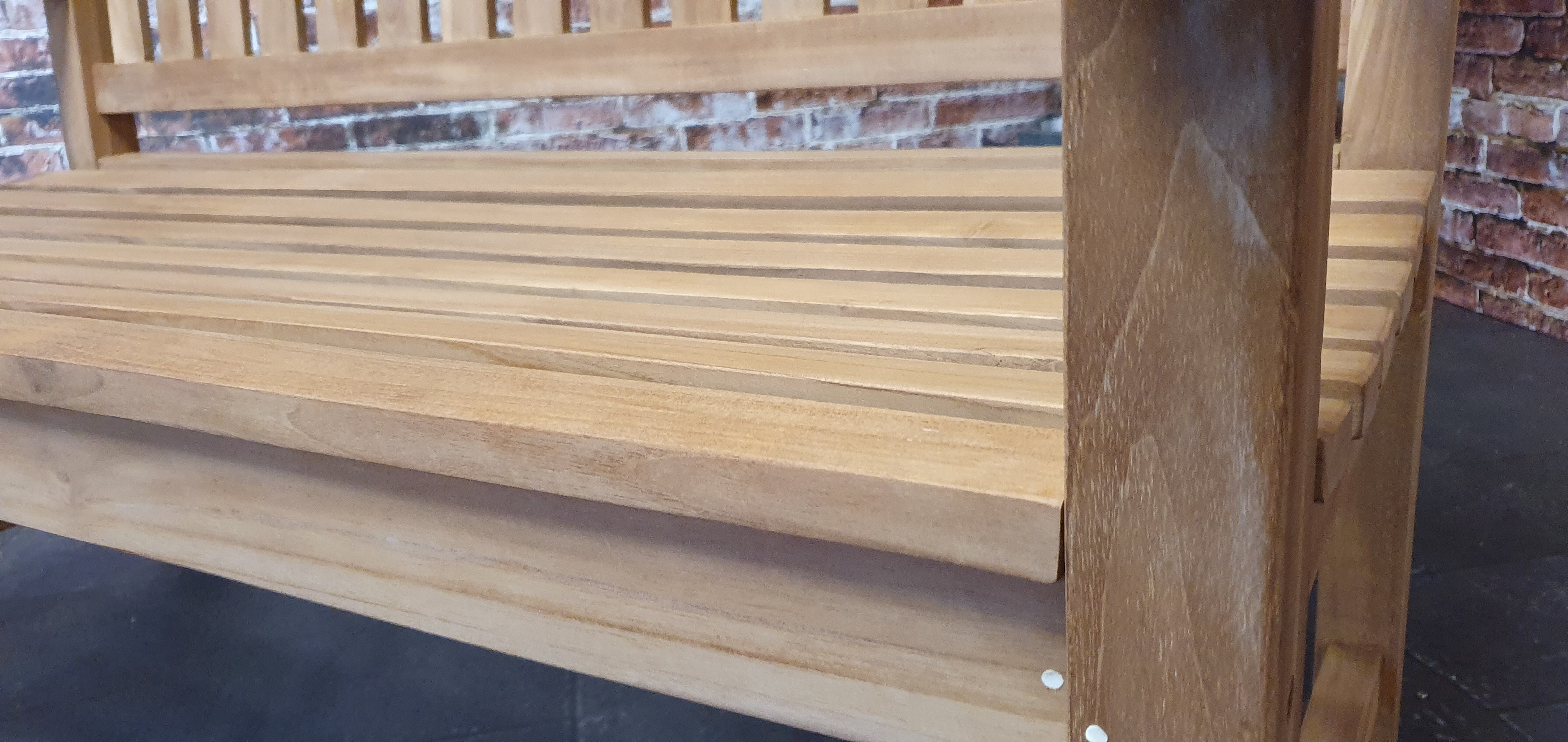 Sipora Teak Bank B150