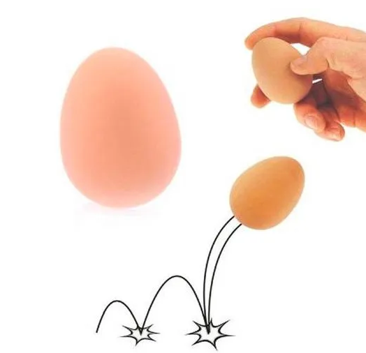 Kikkerland Egg bouncy ball