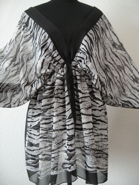 Blouse met zebra print