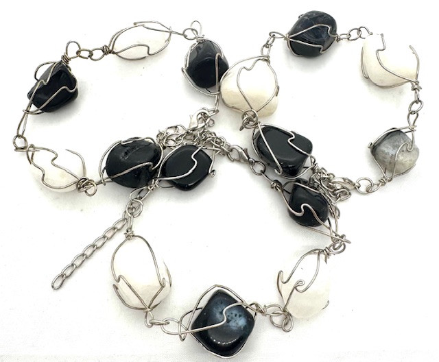 Onyx & Milky Quartz